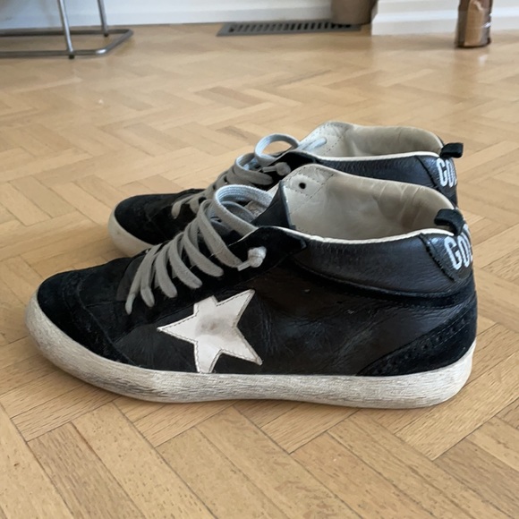 COPY - Golden Goose Sneakers - Picture 3 of 6